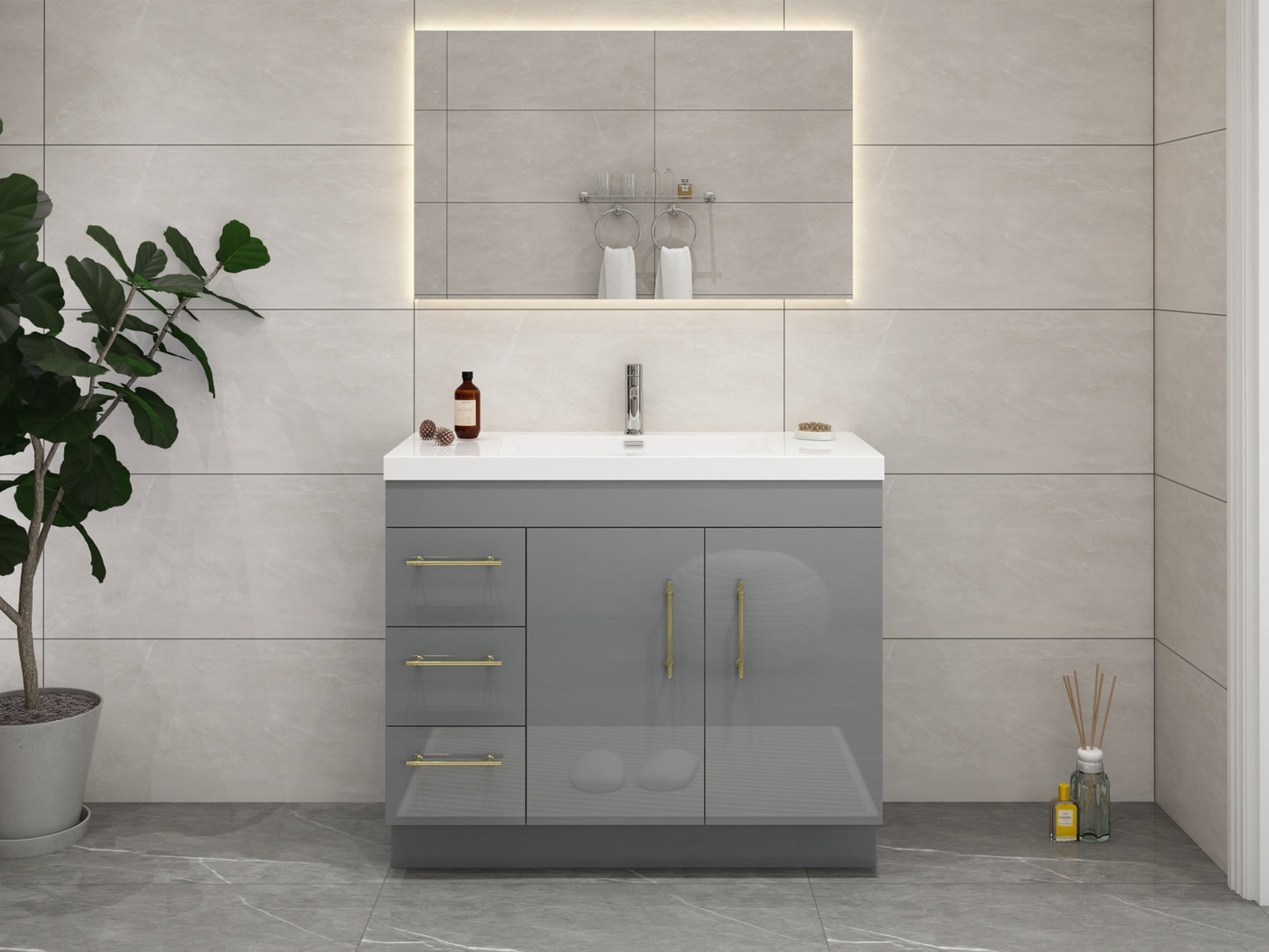 Elsa 42" Freestanding Vanity in Glossy Gray